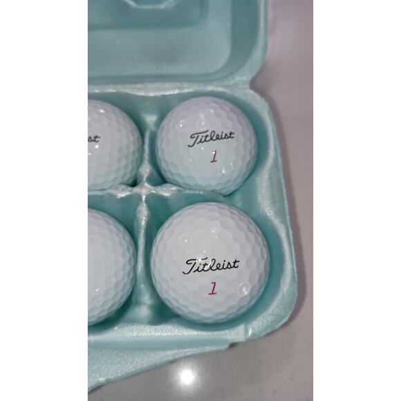 Titleist Pro V1 and Pro V1x  used Golf balls in great condition No damages Dozen - Picture 3 of 4